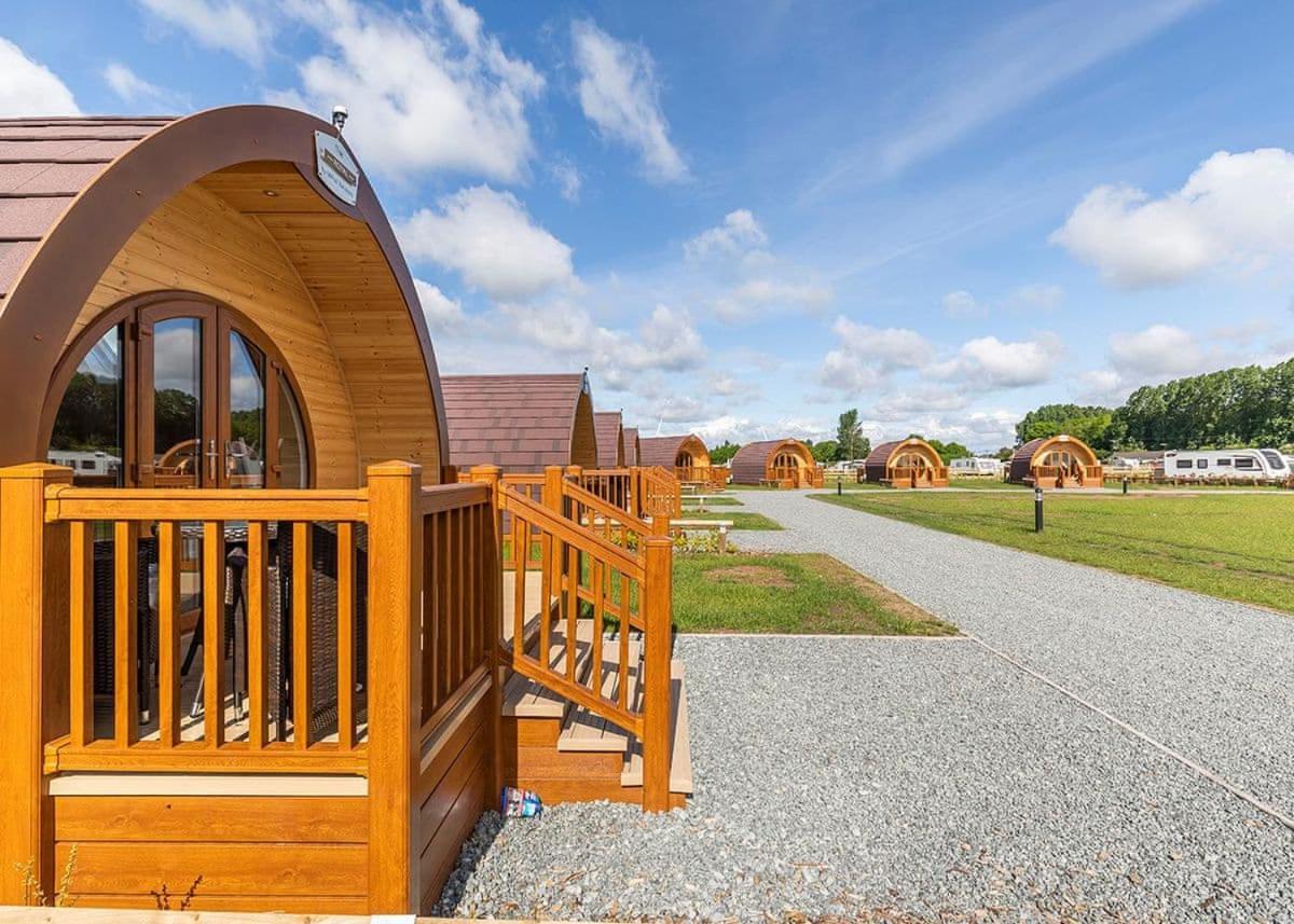 High Farm Holiday Park Routh Exteriör bild